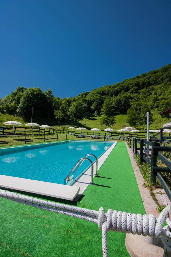 Sport Hotel Prodongo Brallo Di Pregola Ngoại thất bức ảnh