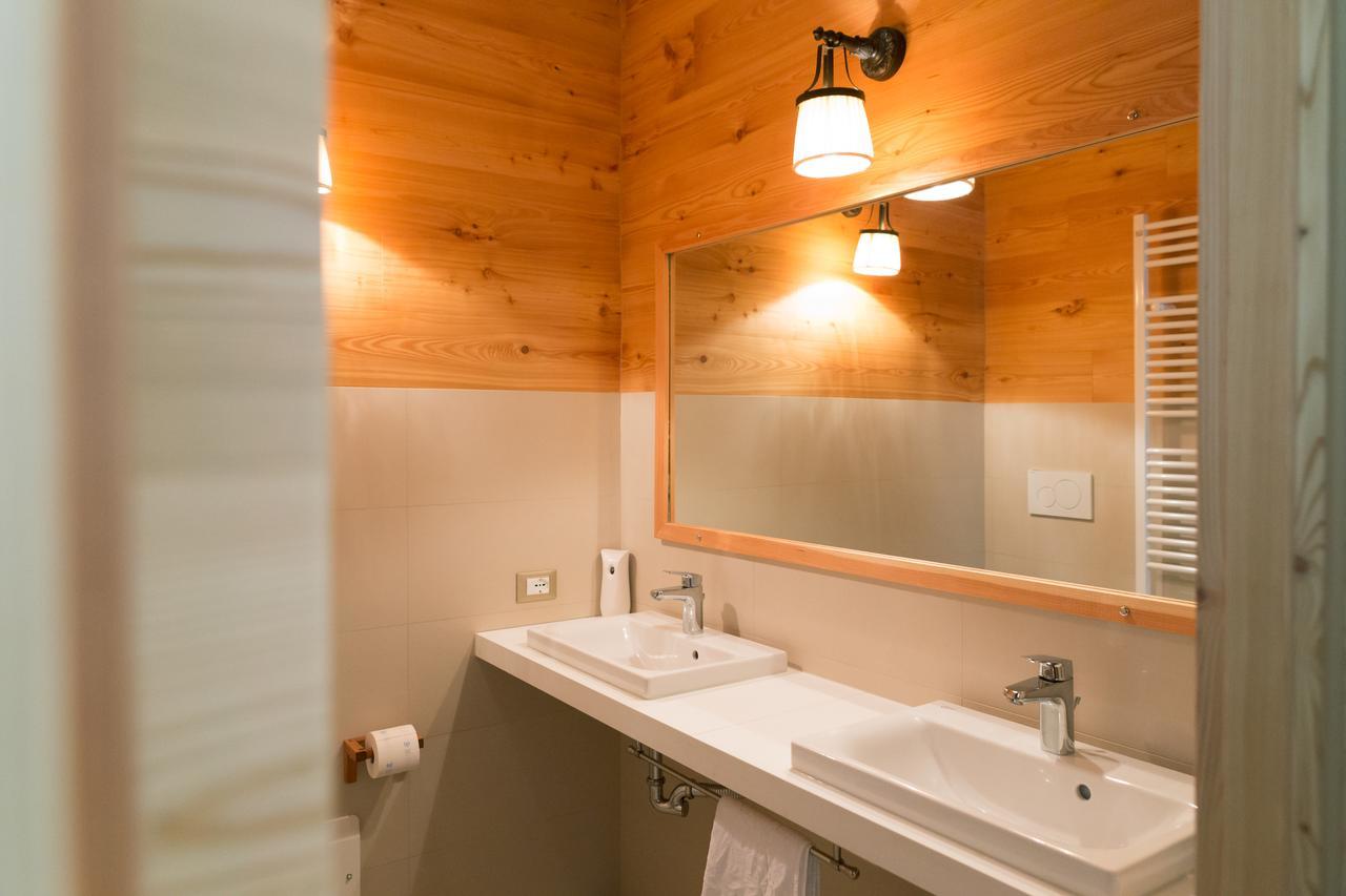 Sport Hotel Prodongo Brallo Di Pregola Ngoại thất bức ảnh